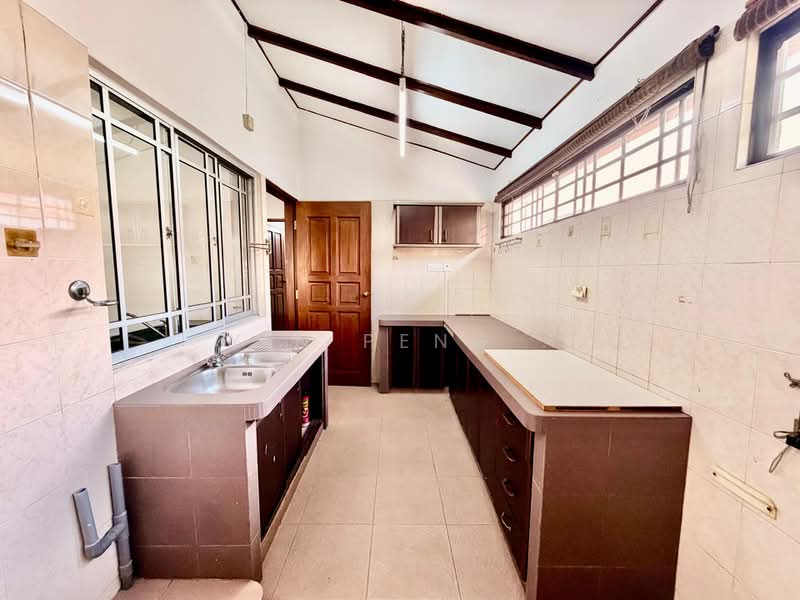 Rumah Teres 1.5 Tingkat untuk Dijual di Taman Tun Dr Ismail (Kuala Lumpur) - Yin Peng . - Kitchen - PropertyGuru.com.my