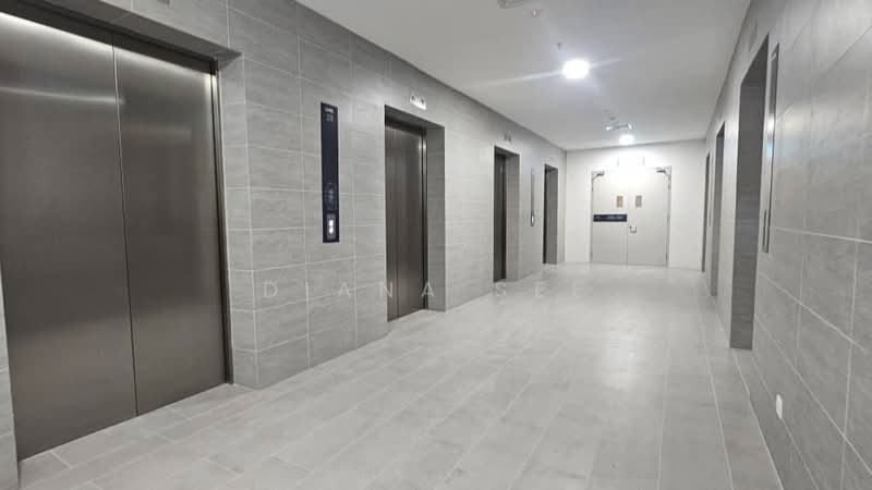 Retail Office for Rent in Shah Alam (Selangor) - Diana See - Corridor - PropertyGuru.com.my