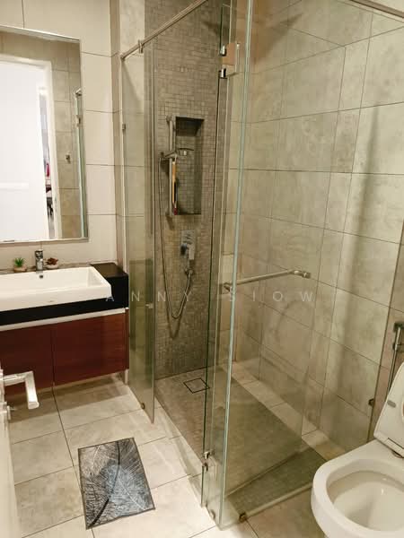 Servis Apartment untuk Disewa di The Sentral Suites - Yanny Siow - Bathroom - PropertyGuru.com.my