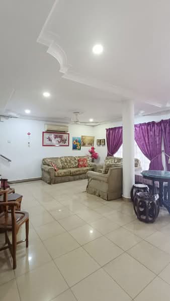 2.5-storey Terraced House for Sale in Bandar Baru Sri Petaling (Sri Petaling) - Andy Wong - Living Room - PropertyGuru.com.my