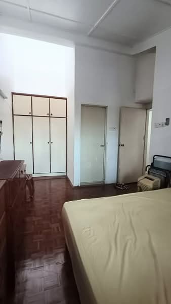 2.5-storey Terraced House for Sale in Bandar Baru Sri Petaling (Sri Petaling) - Angie Wong Poh Choo - Bedroom - PropertyGuru.com.my