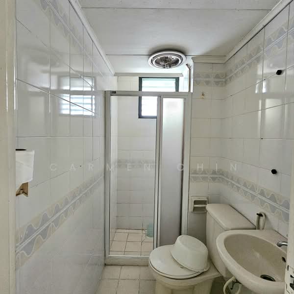 Pangsapuri untuk Dijual di SD Apartments - Carmen Chin - Bathroom - PropertyGuru.com.my
