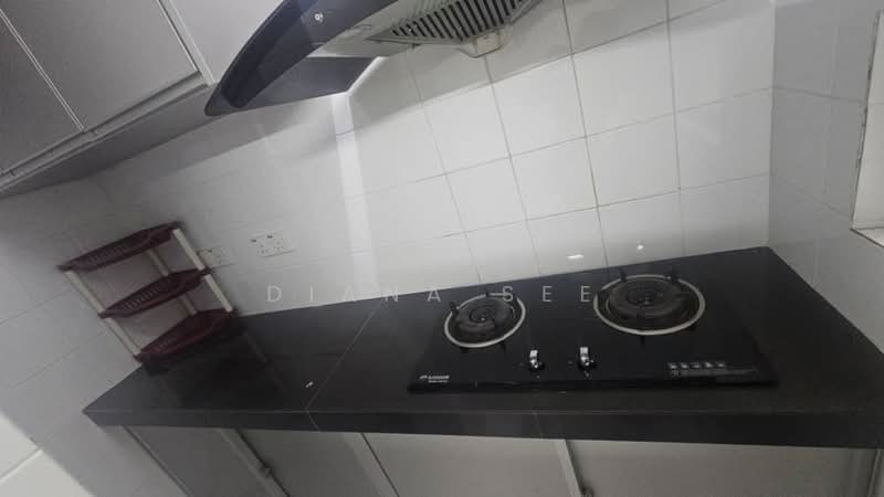 Pangsapuri untuk Dijual di Taman Kapar Setia - Diana See - Kitchen - PropertyGuru.com.my