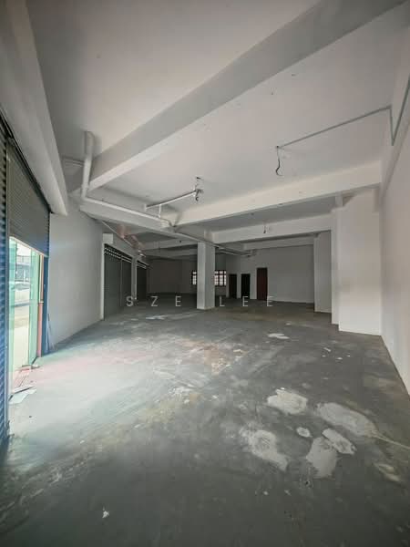 Kedai untuk Disewa di Taman Desa Tebrau (Tebrau) - Sze Lee - Interior - PropertyGuru.com.my