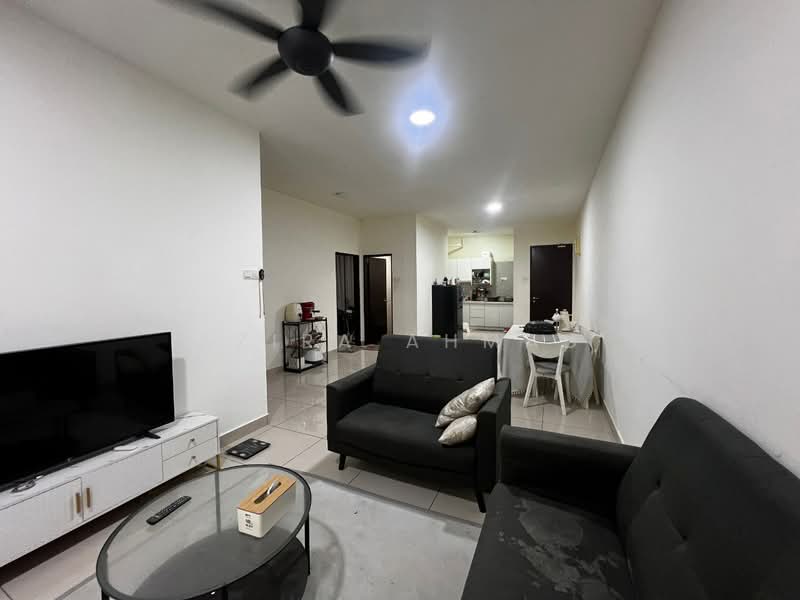 Kondominium untuk Dijual di Residensi Zamrud - Azira Ahmad - Living Room - PropertyGuru.com.my