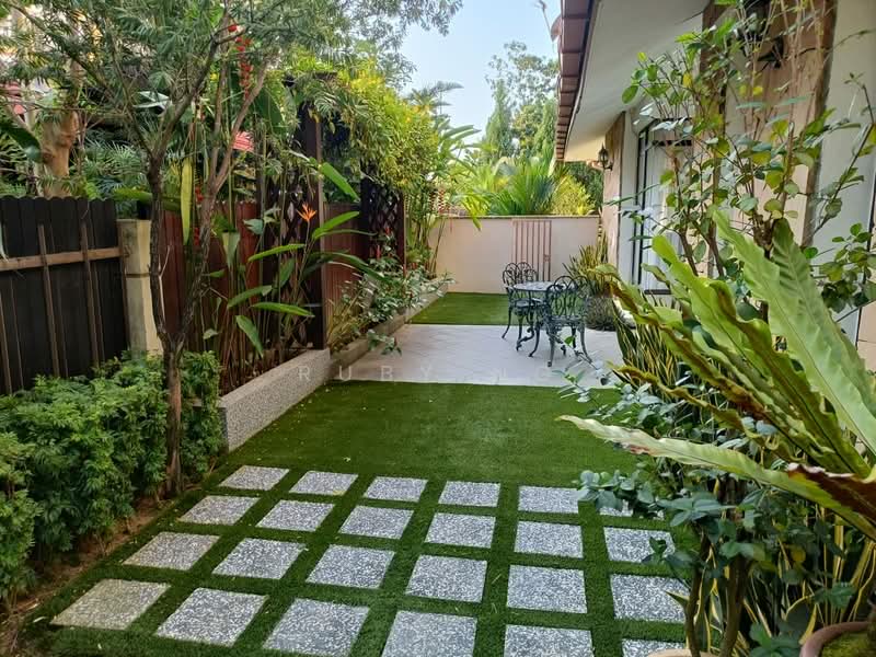 Rumah Berkembar untuk Dijual di Glenmarie Cove (Klang) - Ruby Ng - Garden - PropertyGuru.com.my