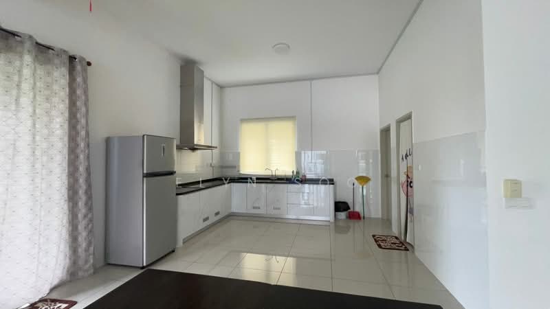 Rumah Teres 2 Tingkat untuk Disewa di Telok Panglima Garang (Selangor) - Elyn Soo - Kitchen - PropertyGuru.com.my