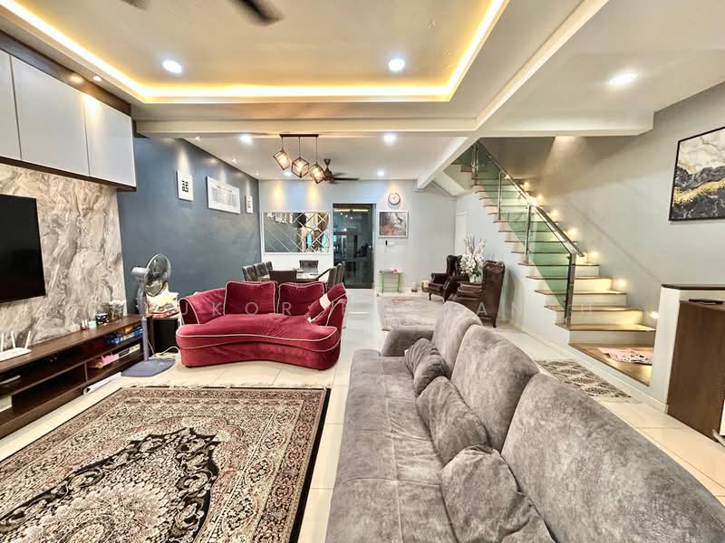 Rumah Teres 2 Tingkat untuk Dijual di Shah Alam (Selangor) - Syukor Hartanah - Living Room - PropertyGuru.com.my