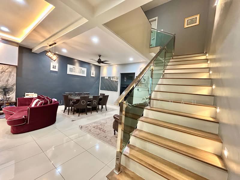 Rumah Teres 2 Tingkat untuk Dijual di Shah Alam (Selangor) - Syukor Hartanah - Living Room - PropertyGuru.com.my