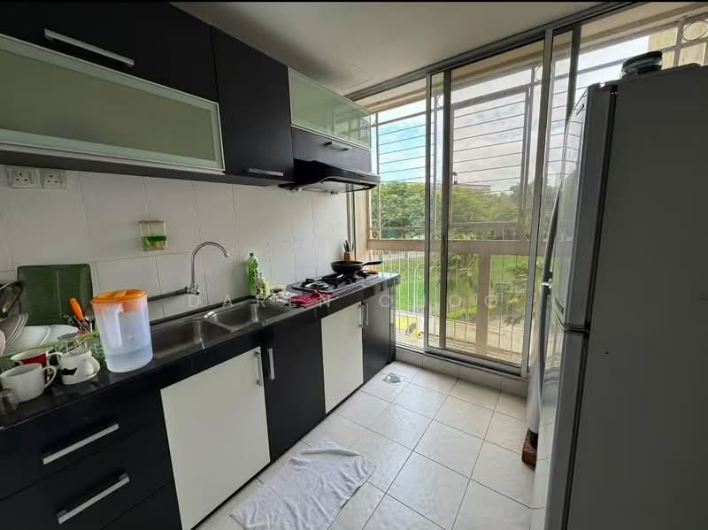 Condominium for Rent at Koi Tropika - Daren Choo - Kitchen - PropertyGuru.com.my