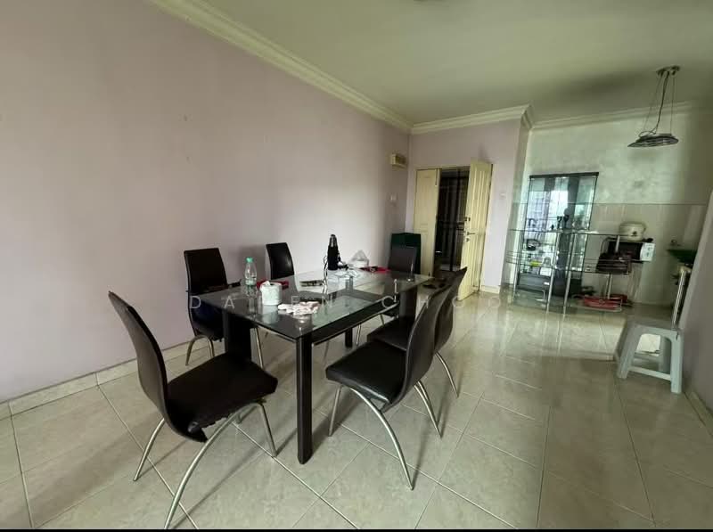 Condominium for Rent at Koi Tropika - Daren Choo - Dining Room - PropertyGuru.com.my