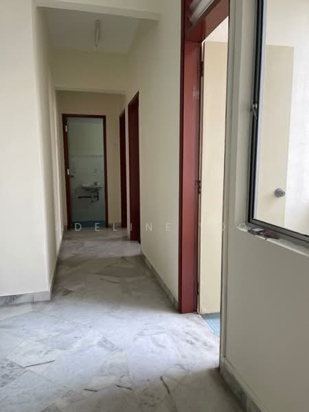 Pangsapuri untuk Dijual di Subang Perdana Goodyear Court 8 - Adeline Yoo - Corridor - PropertyGuru.com.my