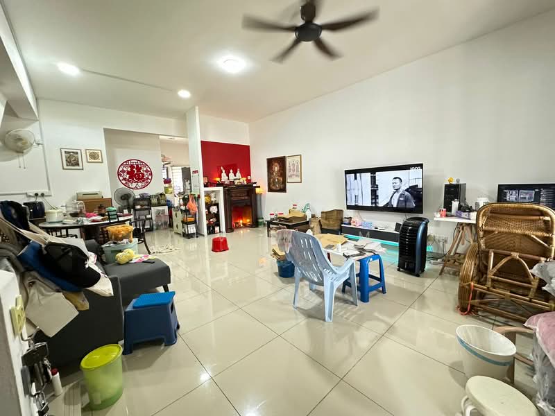 Terraced House for Sale in Rawang (Selangor) - Alven Lim - Living Room - PropertyGuru.com.my