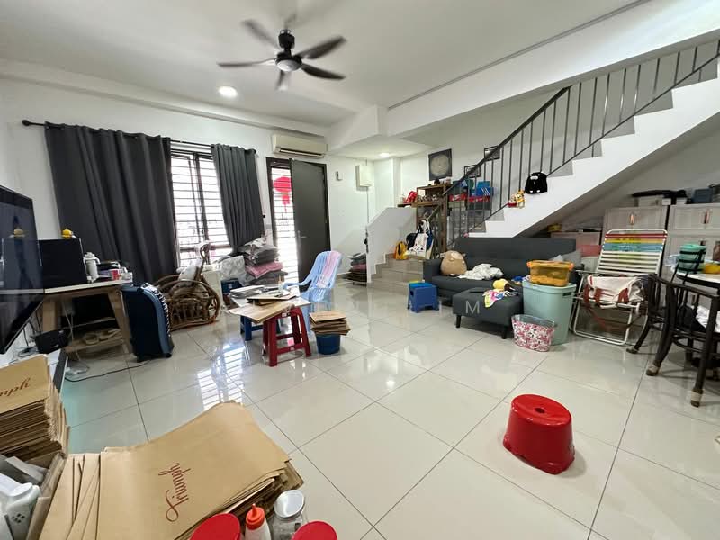 Terraced House for Sale in Rawang (Selangor) - Alven Lim - Living Room - PropertyGuru.com.my