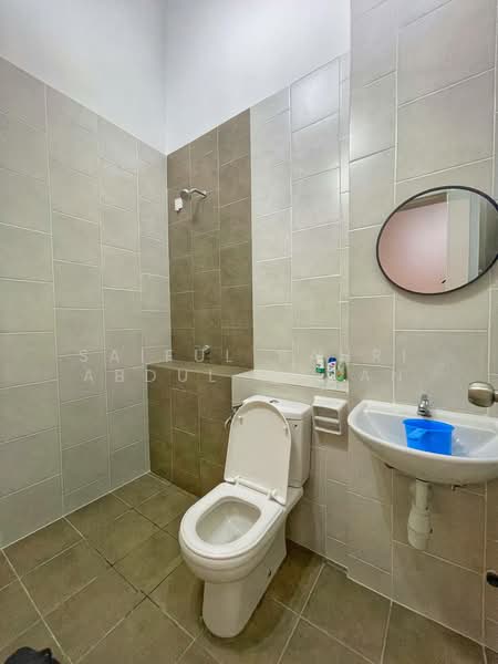 2-storey Terraced House for Sale in Setia Ecohill (Semenyih) - Saiful Bahri Abdul Manan - Bathroom - PropertyGuru.com.my