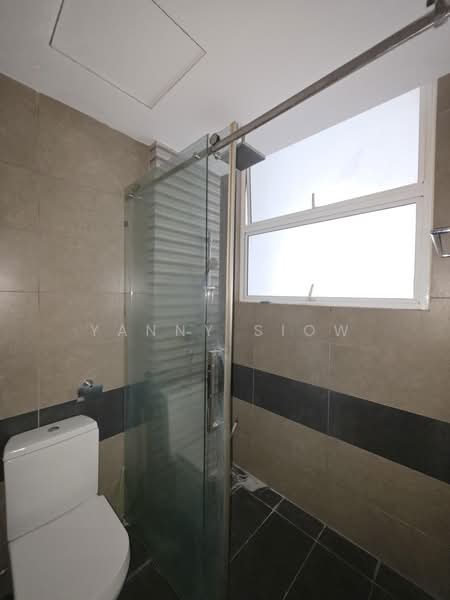 Service Residence for Rent at The Loft @ ZetaPark - Yanny Siow - Bathroom - PropertyGuru.com.my