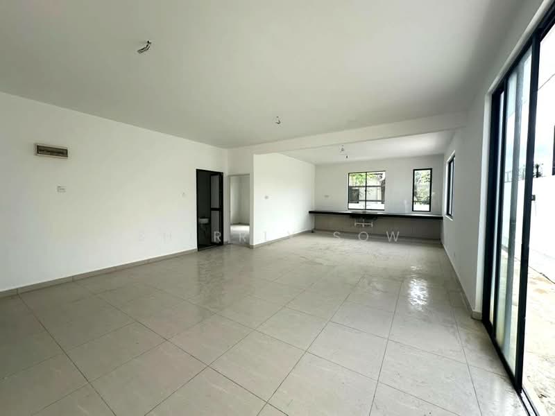 Semi-Detached House for Sale in Kampung Nong Chik (Johor Bahru) - Sherrly Sow - Living Room - PropertyGuru.com.my