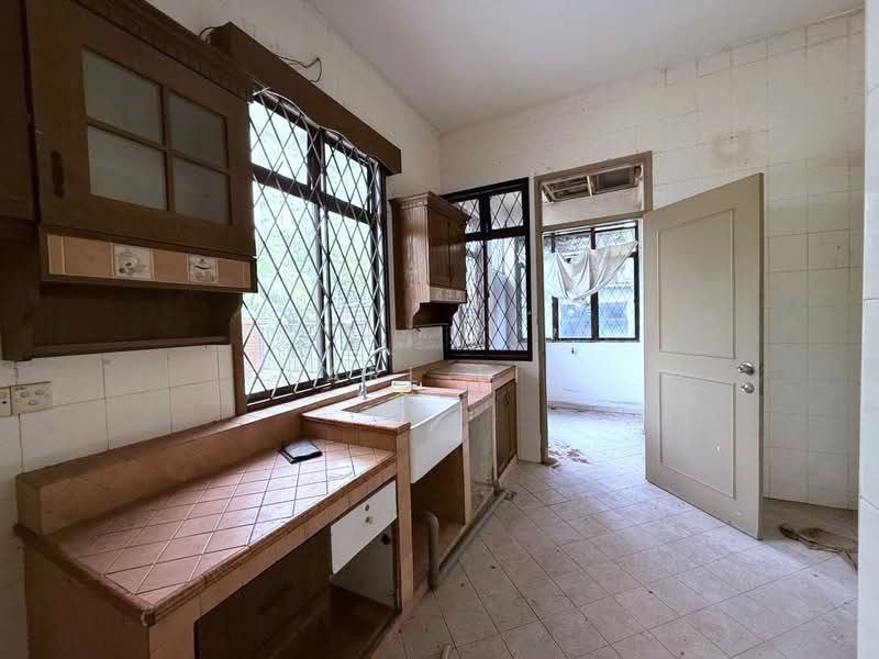 2-storey Terraced House for Sale in Taman Sutera (Johor Bahru) - Karl Lim - Kitchen - PropertyGuru.com.my