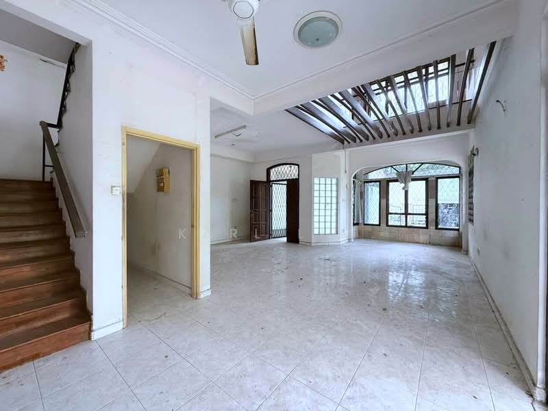 2-storey Terraced House for Sale in Taman Sutera (Johor Bahru) - Karl Lim - Living Room - PropertyGuru.com.my