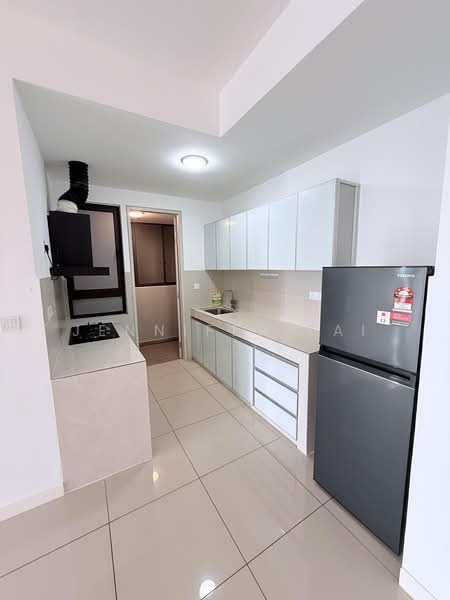 Service Residence for Rent at The Pulse Residence - Jennifer Lai - Kitchen - PropertyGuru.com.my