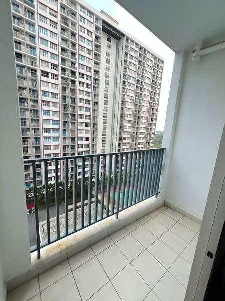 Pangsapuri untuk Disewa di Selangorku Pr1ma Lakefront Homes - Amirul Fikry Zulkifly - Balcony - PropertyGuru.com.my