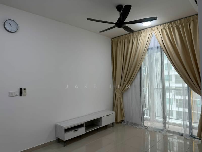 Servis Apartment untuk Disewa di Parkland Residence - Jake Lim - Living Room - PropertyGuru.com.my