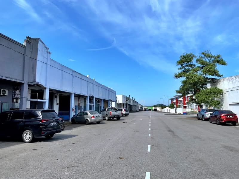 Shop for Rent in Nilai (Negeri Sembilan) - EC Low - Exterior - PropertyGuru.com.my