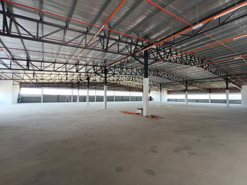 Warehouse for Rent in Ayer Keroh (Melaka) - Vinc Pheng - Interior - PropertyGuru.com.my