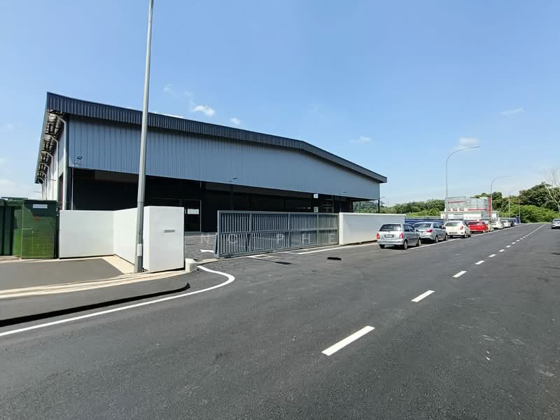 Warehouse for Rent in Ayer Keroh (Melaka) - Vinc Pheng - Exterior - PropertyGuru.com.my