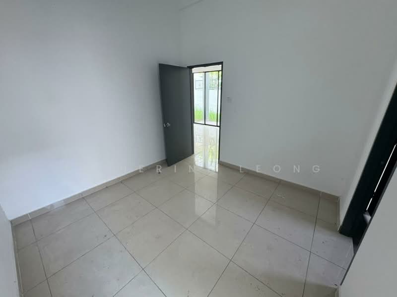 Semi-Detached House for Sale in Taman Scientex Rawang (Rawang) - Katherine Leong - Interior - PropertyGuru.com.my