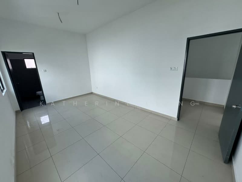 Semi-Detached House for Sale in Taman Scientex Rawang (Rawang) - Katherine Leong - Interior - PropertyGuru.com.my