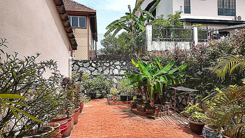 Rumah Banglo untuk Dijual di Taman Tun Dr Ismail (Kuala Lumpur) - Kelvin Ng - Exterior - PropertyGuru.com.my