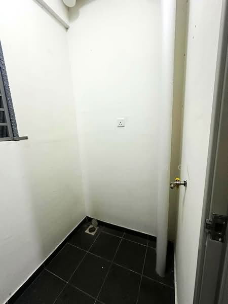 Pangsapuri untuk Disewa di Residensi Laman Sari - Denise Wong - Interior - PropertyGuru.com.my