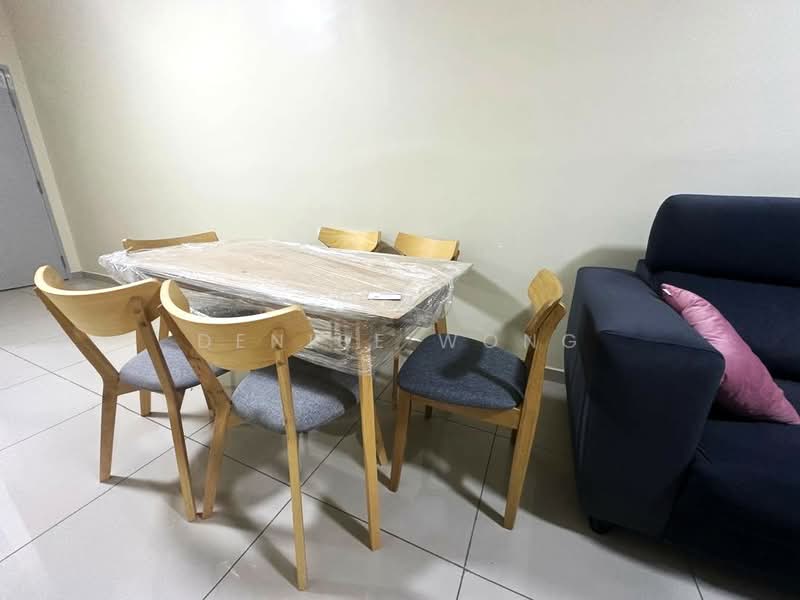 Pangsapuri untuk Disewa di Residensi Laman Sari - Denise Wong - Dining Room - PropertyGuru.com.my