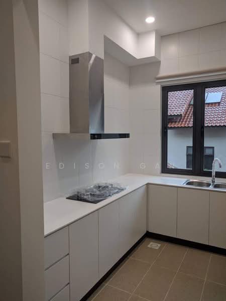 Semi-Detached House for Rent in Desa Sri Hartamas (Sri Hartamas) - Edison Gan - Kitchen - PropertyGuru.com.my