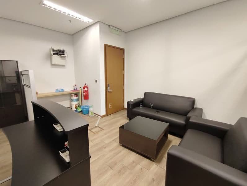 Pejabat untuk Disewa di KLCC (KL City Centre) - Sue Tey - Interior - PropertyGuru.com.my