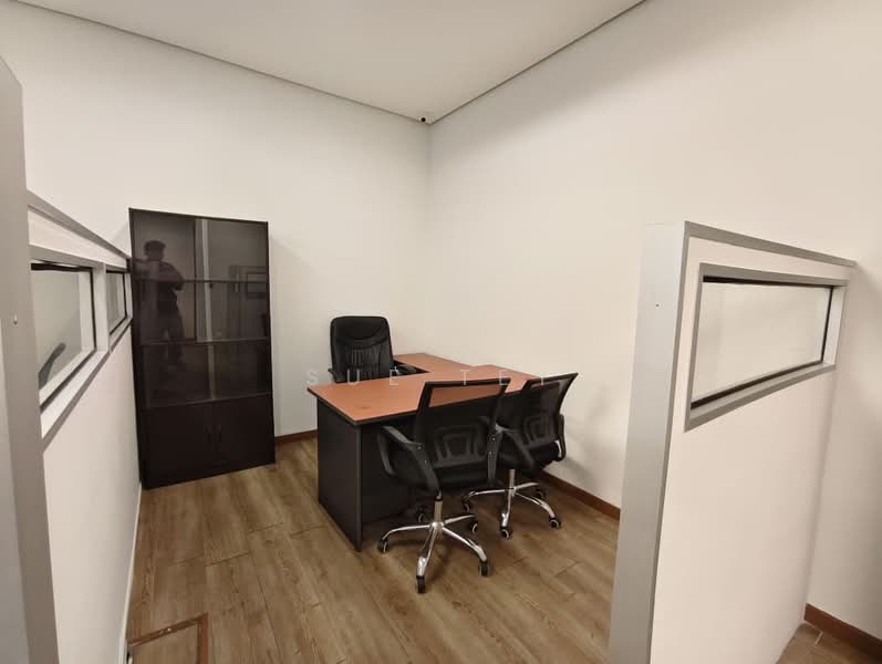 Pejabat untuk Disewa di KLCC (KL City Centre) - Sue Tey - Study - PropertyGuru.com.my