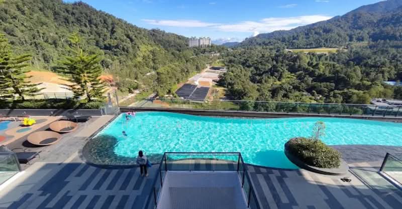 Servis Apartment untuk Dijual di Vista Residences - Rashidah Juremi - Pool - PropertyGuru.com.my