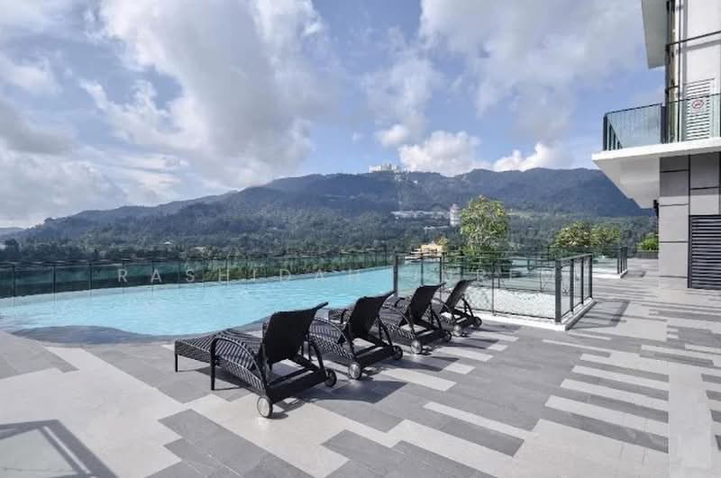 Servis Apartment untuk Dijual di Vista Residences - Rashidah Juremi - Pool - PropertyGuru.com.my