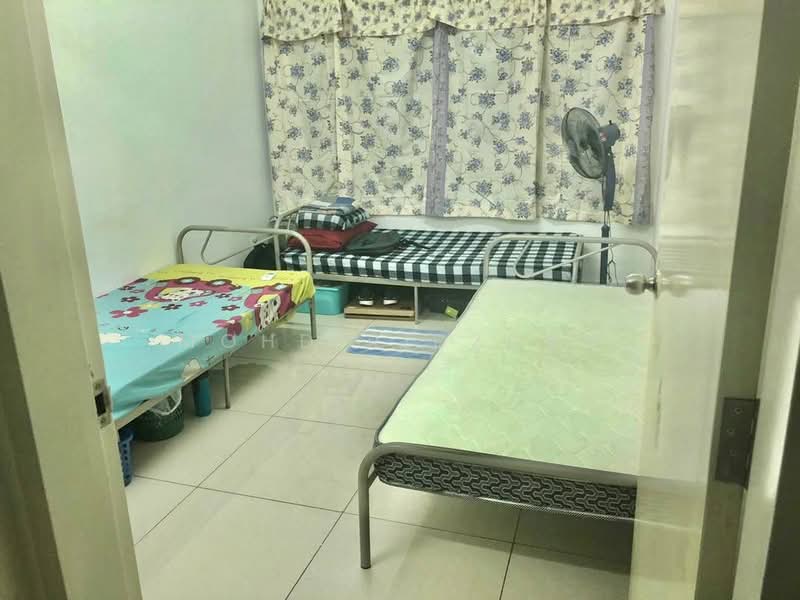 Service Residence for Sale at Savanna Executive Suite @ Southville City - Mohd Ridzuan - Bedroom - PropertyGuru.com.my