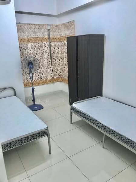 Service Residence for Sale at Savanna Executive Suite @ Southville City - Mohd Ridzuan - Bedroom - PropertyGuru.com.my