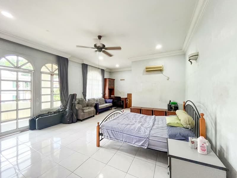 Rumah Banglo untuk Dijual di Kota Damansara (Selangor) - Andy Riki - Bedroom - PropertyGuru.com.my