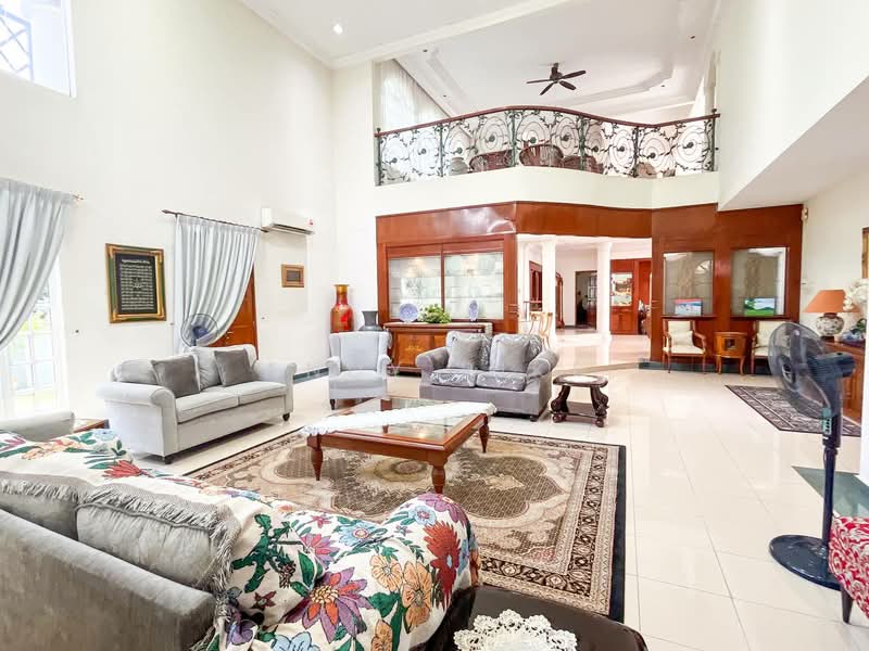 Rumah Banglo untuk Dijual di Kota Damansara (Selangor) - Andy Riki - Living Room - PropertyGuru.com.my