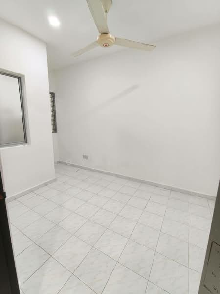 Rumah Teres 2 Tingkat untuk Dijual di Bandar Seri Alam (Masai) - Jovel Lim - Interior - PropertyGuru.com.my