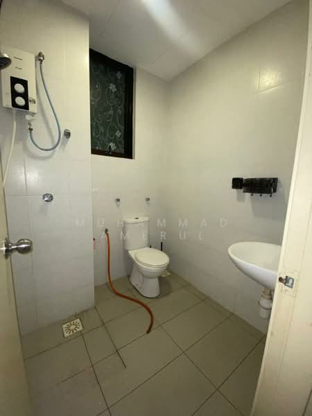 Condominium for Rent at Serin Residency - Muhammad Amerul - Bathroom - PropertyGuru.com.my