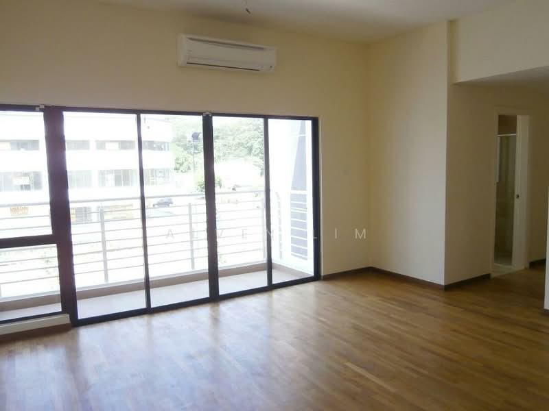 Rumah Teres 2.5 Tingkat untuk Dijual di Damansara Damai (Selangor) - Alven Lim - Living Room - PropertyGuru.com.my