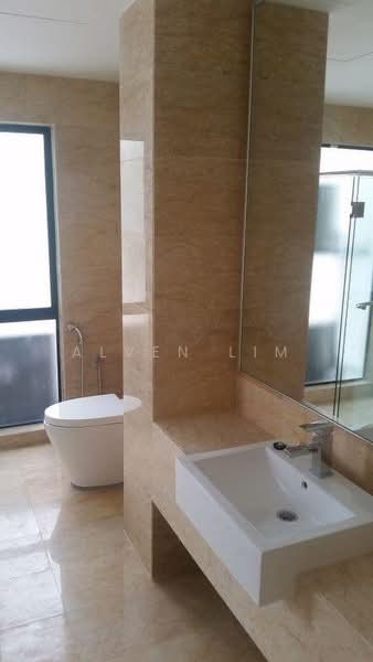 Rumah Teres 2.5 Tingkat untuk Dijual di Damansara Damai (Selangor) - Alven Lim - Bathroom - PropertyGuru.com.my