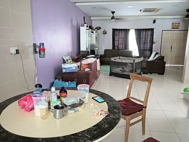 2-storey Terraced House for Sale in Bandar Puteri Klang (Klang) - M. Sundram - Living Room - PropertyGuru.com.my