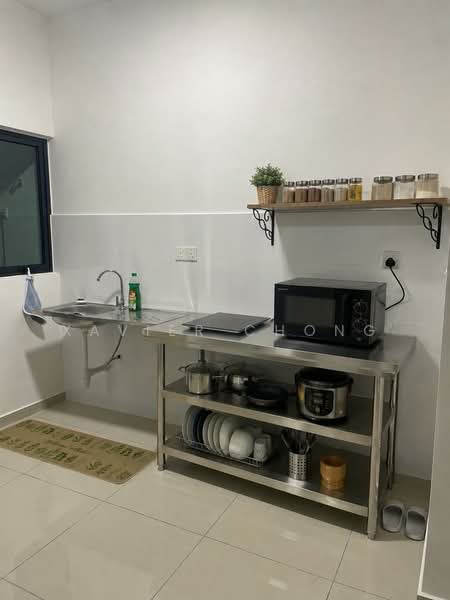 Servis Apartment untuk Disewa di Parkland Residence - Xavier Chong - Kitchen - PropertyGuru.com.my