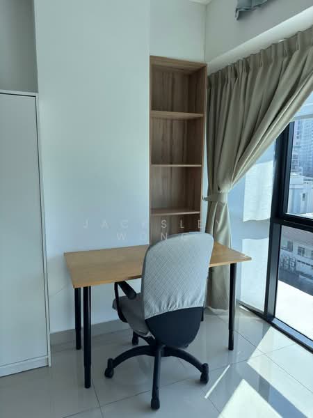 Kediaman Servis untuk Dijual di Pacific Star (Service Residence) - Jacksley Wong - Study - PropertyGuru.com.my
